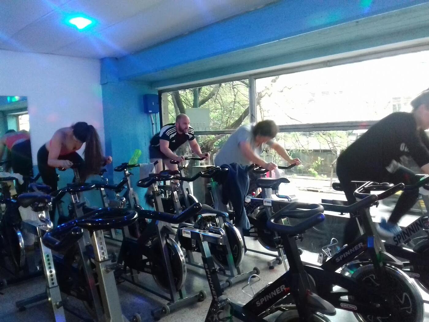 Clase de spinning en Magnum Gym